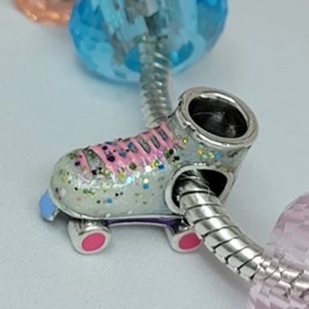 Sparkle retro glitter roller skate Charm
